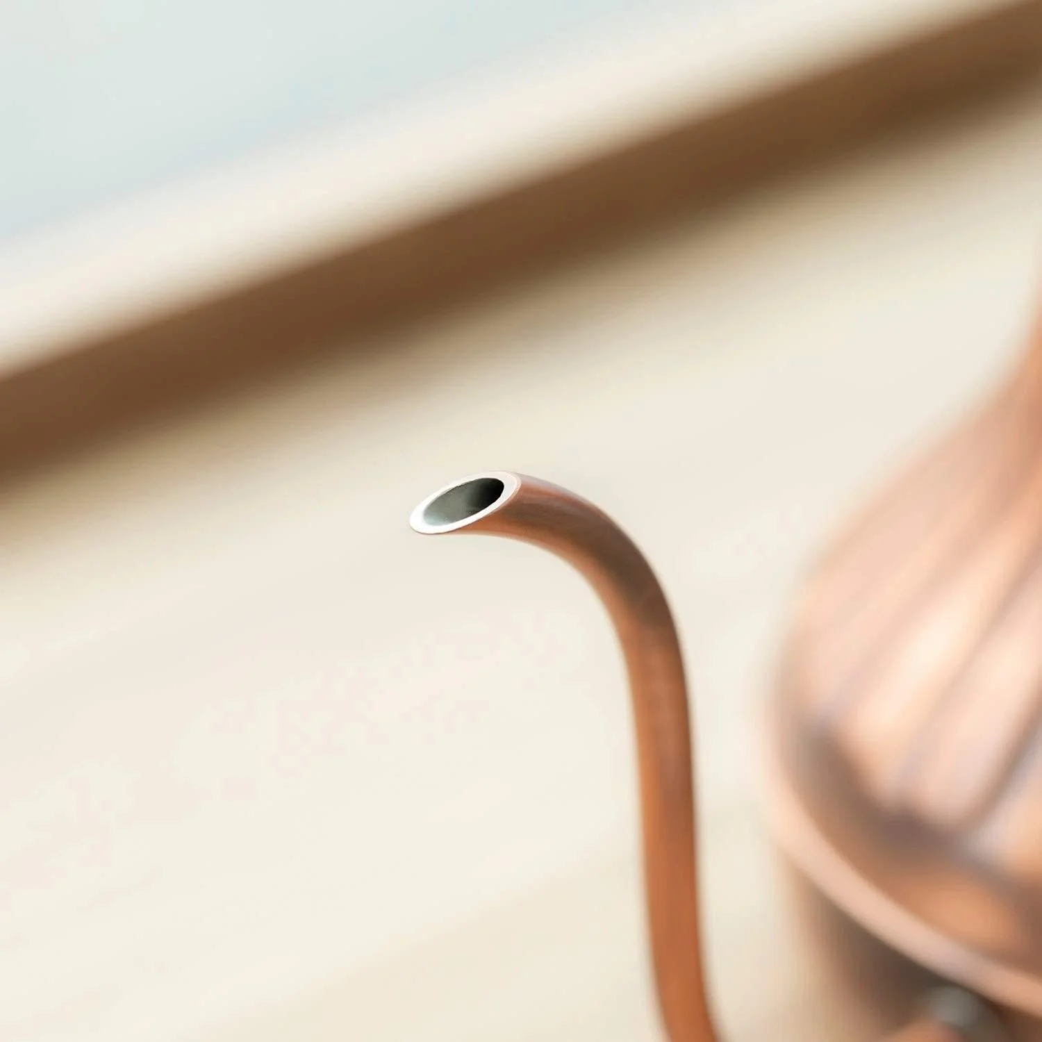 Kalita Copper Pot Pour Over Coffee Kettle 900ml - Image 2